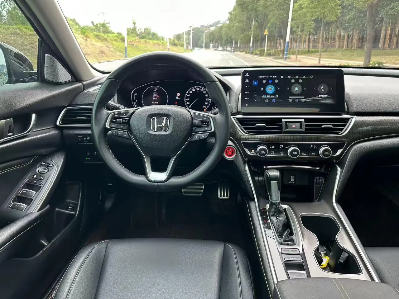Honda 2022 10th Generation Accord 1.5T Stepless 260TURBO Magic Night Premium Edition Automatic Gear 5
