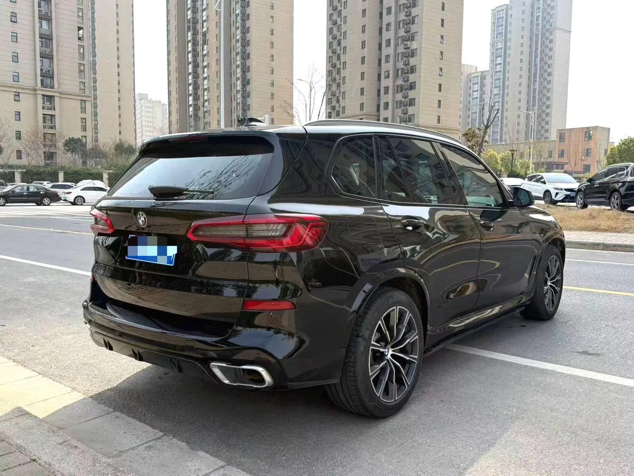 BMW X5 (Imported) 2020 X5 xDrive30i 2.0T X Design Set Automatic Gear 9