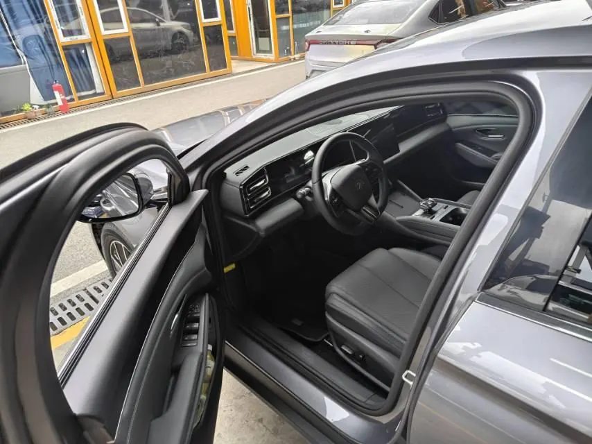 BYD 2024 Qin L DM-i 1.5 stepless 80KM leading automatic gear 7