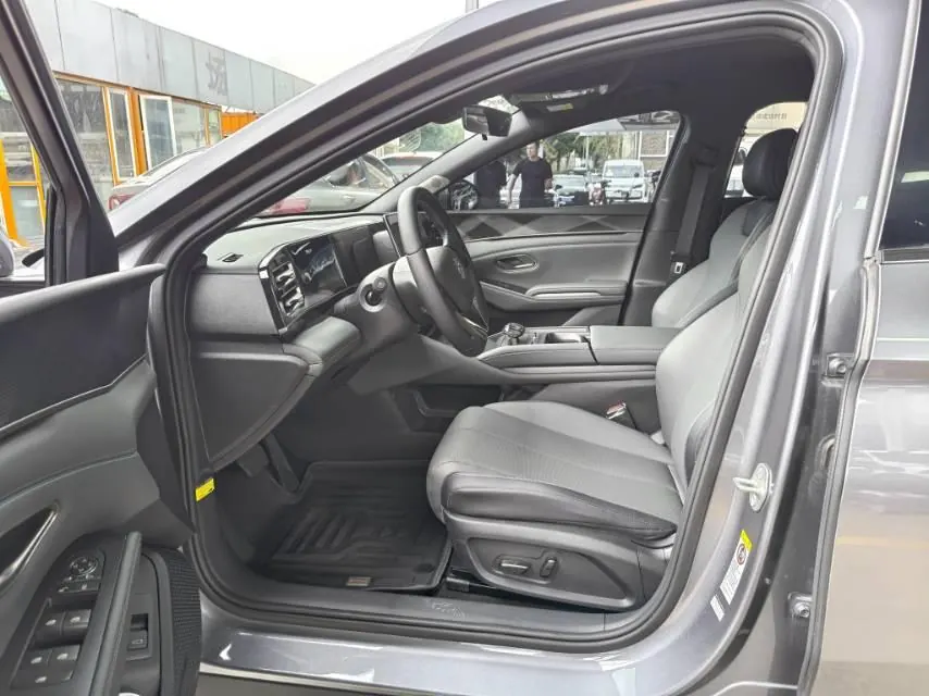 BYD 2024 Qin L DM-i 1.5 stepless 80KM leading automatic gear 8