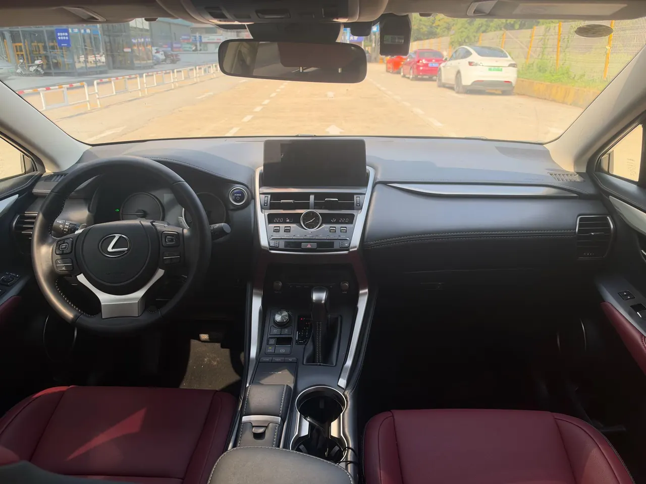 Lexus NX (Imported) 2020 NX300h 2.5 Stepless Front Edition Automatic Gear 6