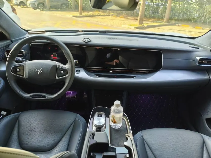 ARCFOX 2021 α S 708S automatic gear 6