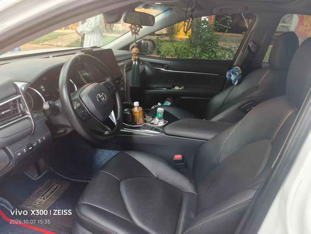 Toyota 2021 Camry 2.0G Stepless Deluxe Edition Automatic Gear 2
