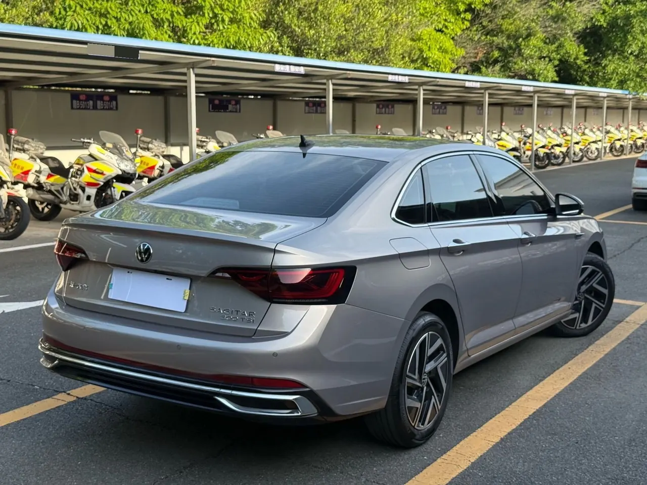 Volkswagen 2024 Sagittarius 1.5TSI 300TSI Exceed Edition Automatic Gear 4