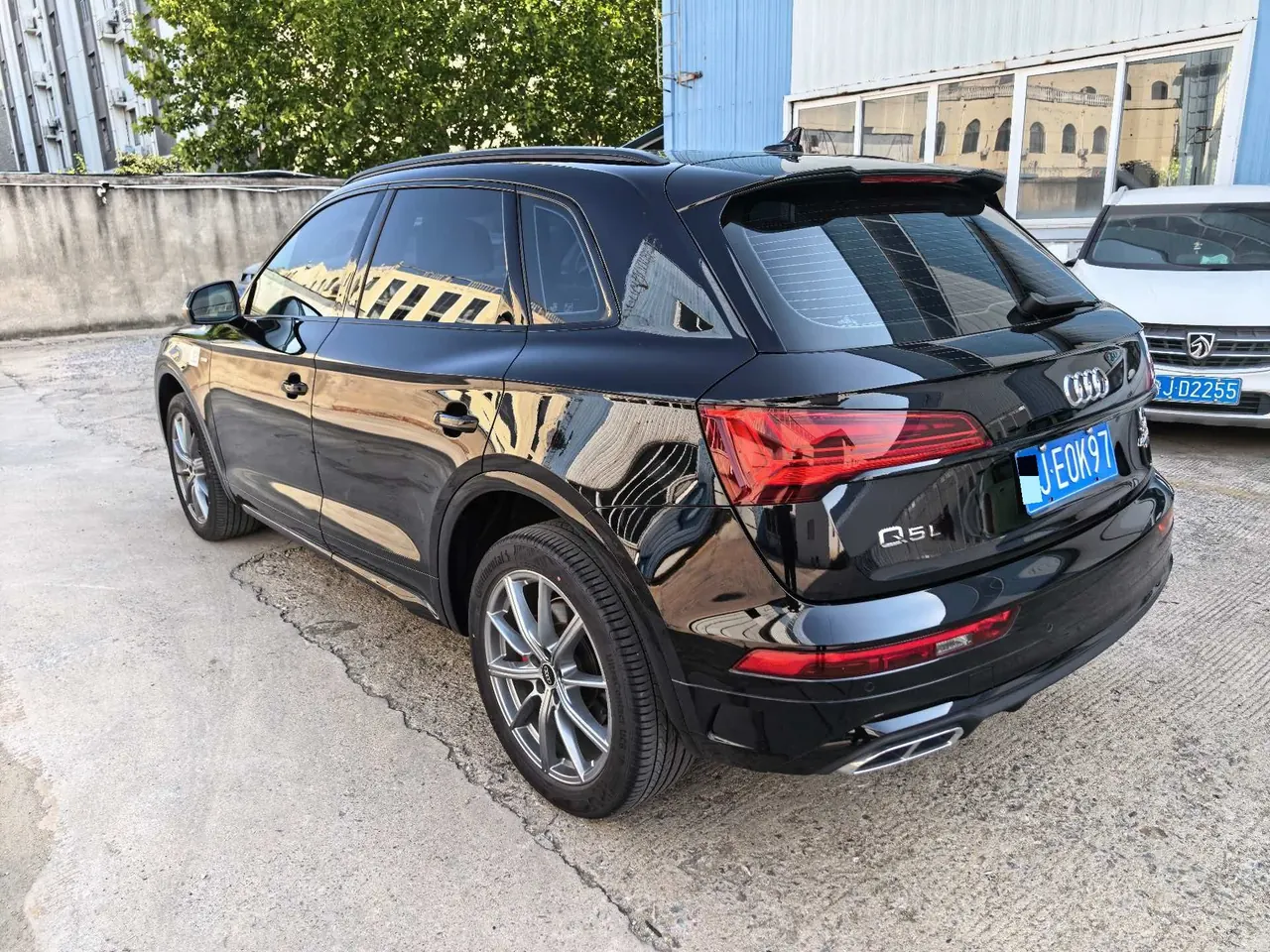 Audi 2024 Q5L 2.0TFSI 40TFSI luxury dynamic automatic 6