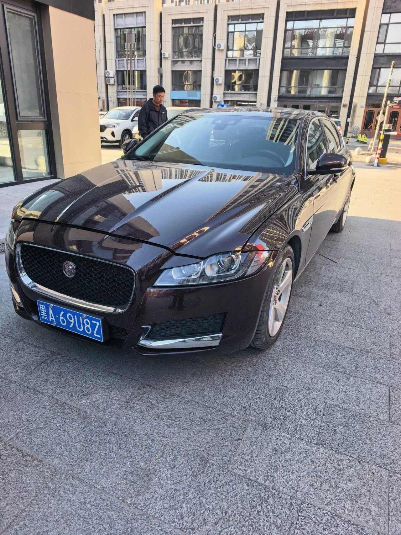 Jaguar 2021 XFL 2.0T P 10000.00g Drive Elite Deluxe Automatic Gear - View 1