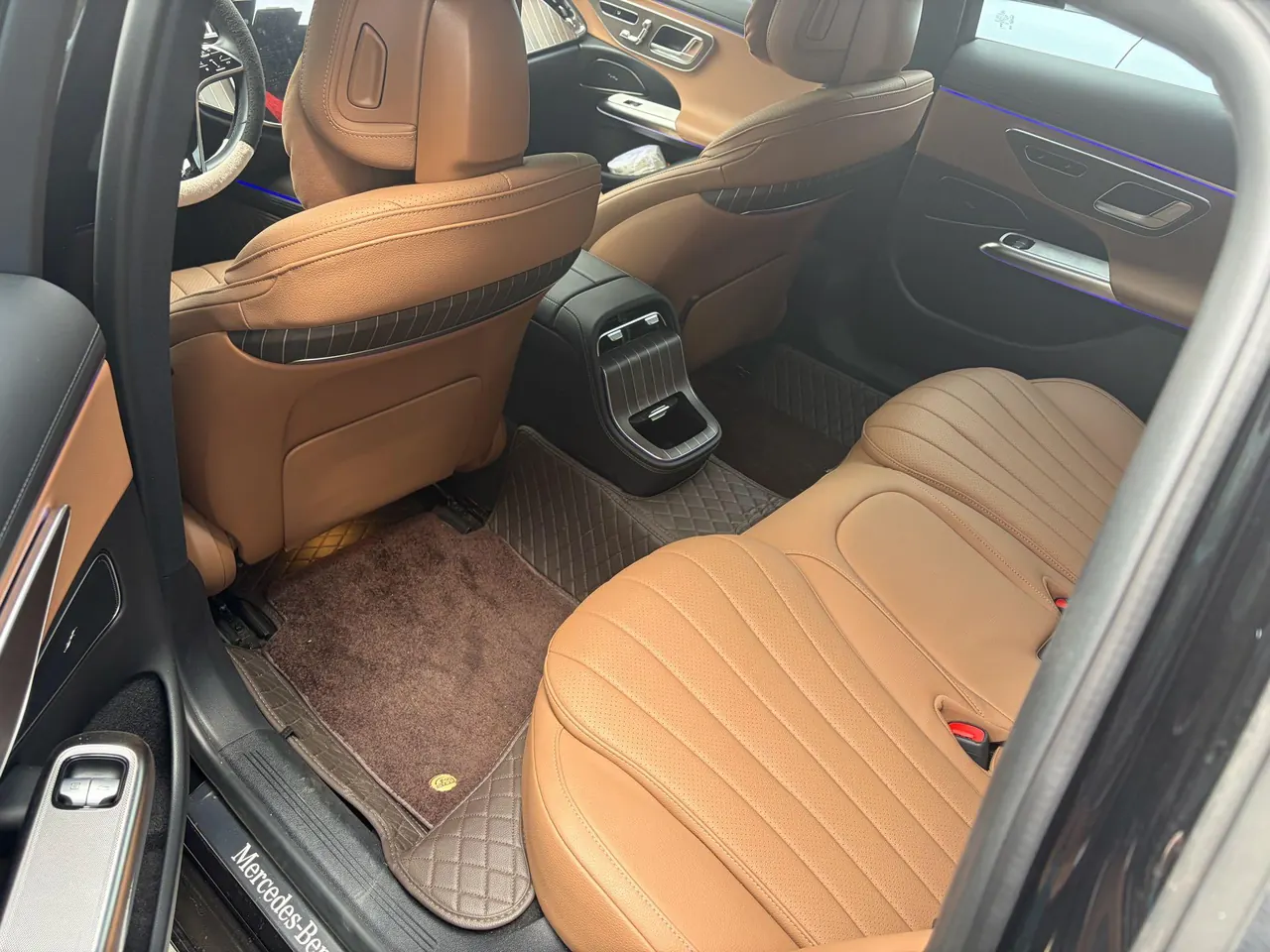Mercedes Benz E Class 2024 E 300 L 48V 2.0T Fashion Automatic Gear 3