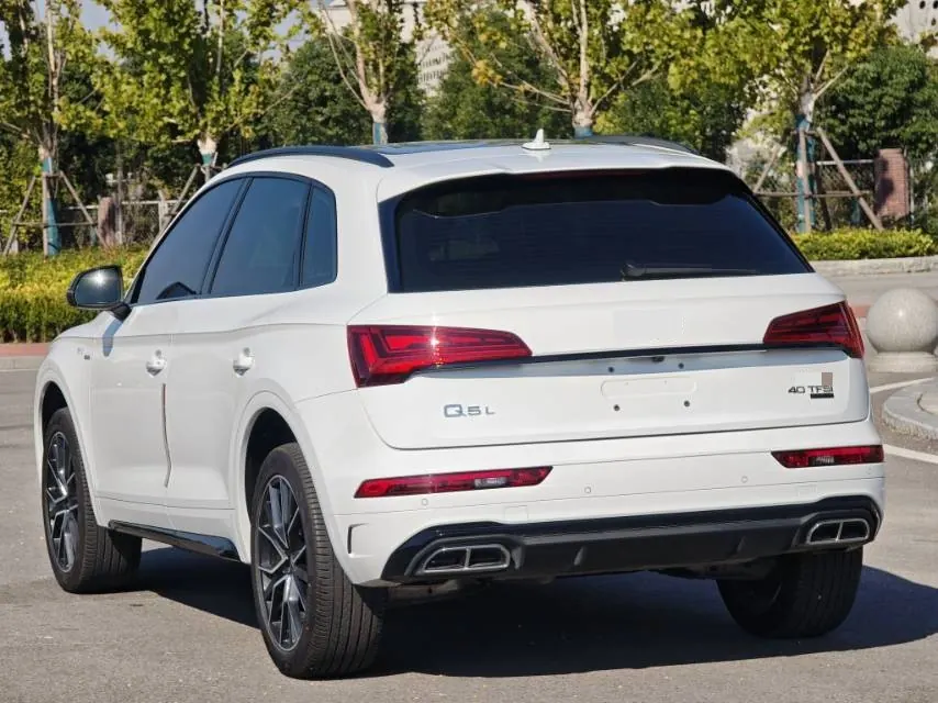 Audi 2026 Q5L 2.0TFSI 40TFSI 45th Anniversary Collection Edition Quattro Fashion Dynamic Automatic 5