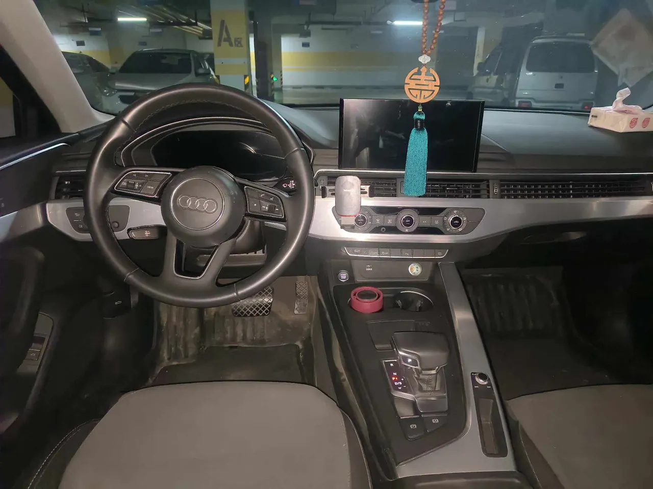 Audi 2022 A4L 2.0TFSI 40TFSI Fashion Dynamic Automatic 8