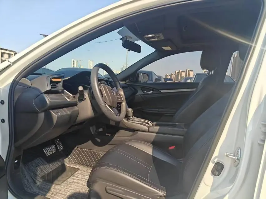 Honda 2021 Civic Hatchback 1.5T Stepless 220TURBO Tide Cool Control Automatic Gear 7