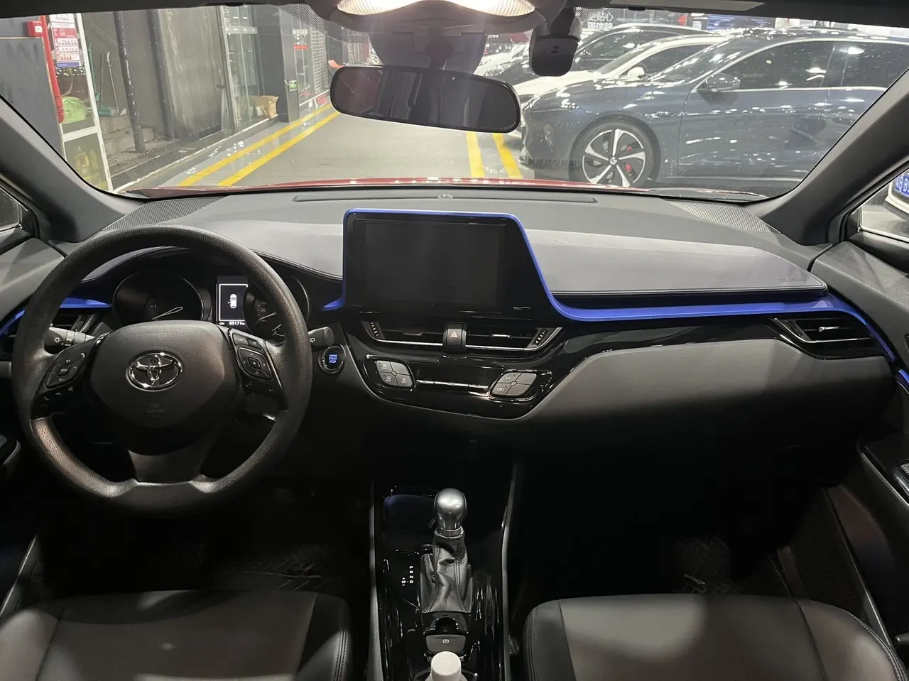 Toyota 2020 C- HR 2.0 stepless leading version of automatic gear 6