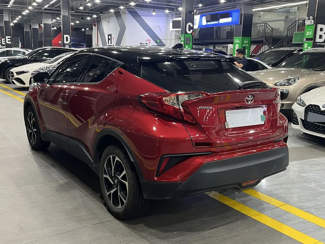 Toyota 2020 C- HR 2.0 stepless leading version of automatic gear 7