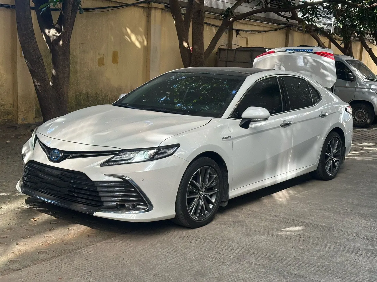 Open image lightbox: Toyota 2021 Camry dual-engine 2.5HQ stepless flagship automatic gear
