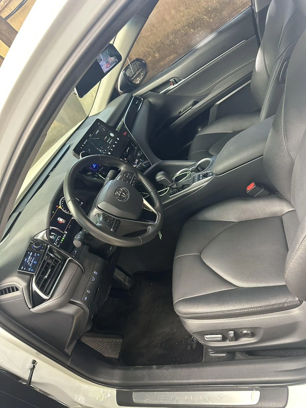 Toyota 2021 Camry dual-engine 2.5HQ stepless flagship automatic gear 4