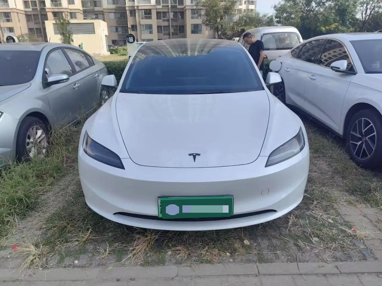 Tesla 2026 Model 3 rear-wheel drive version of automatic transmission 3