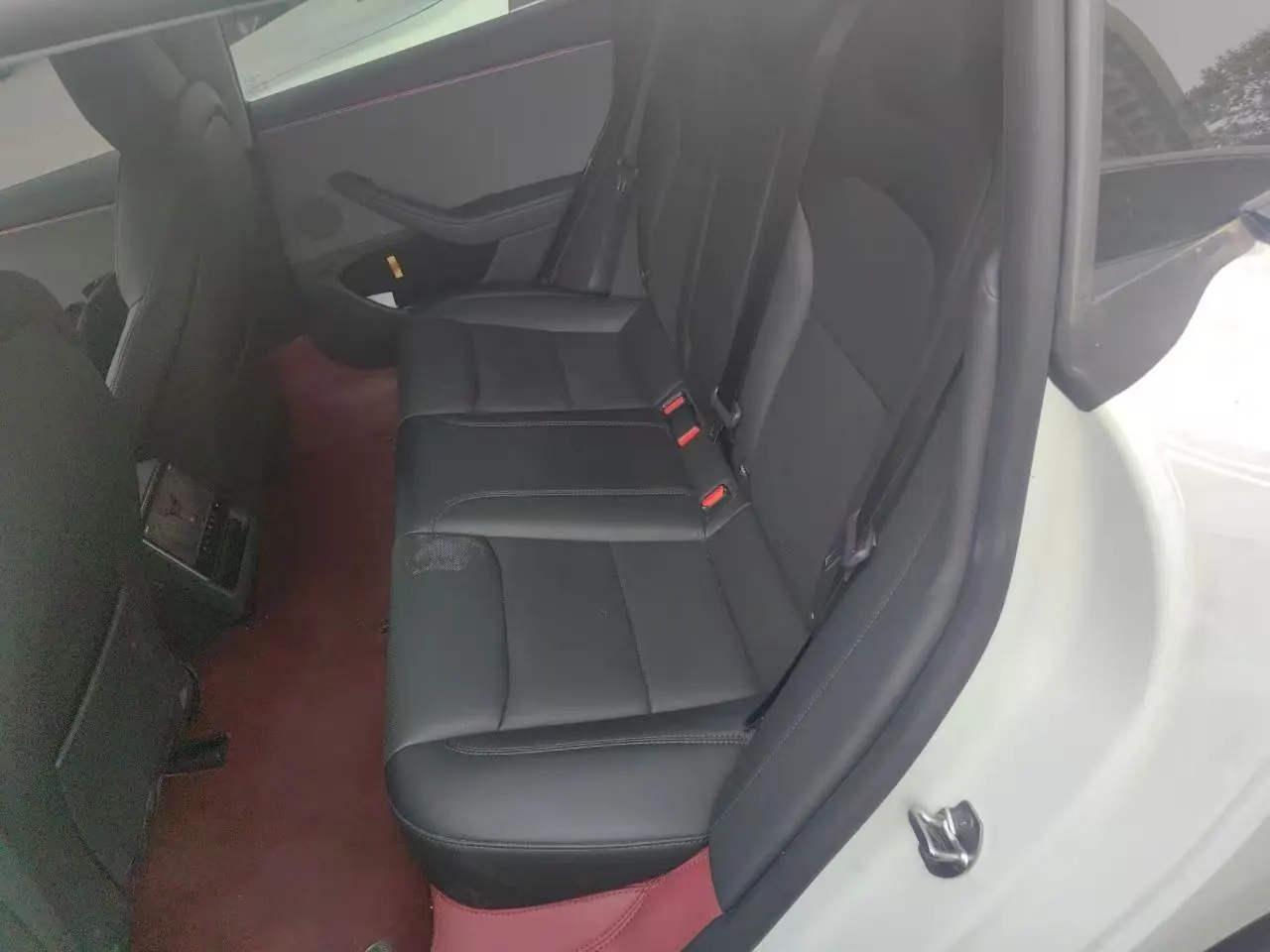 Tesla 2026 Model 3 rear-wheel drive version of automatic transmission 8