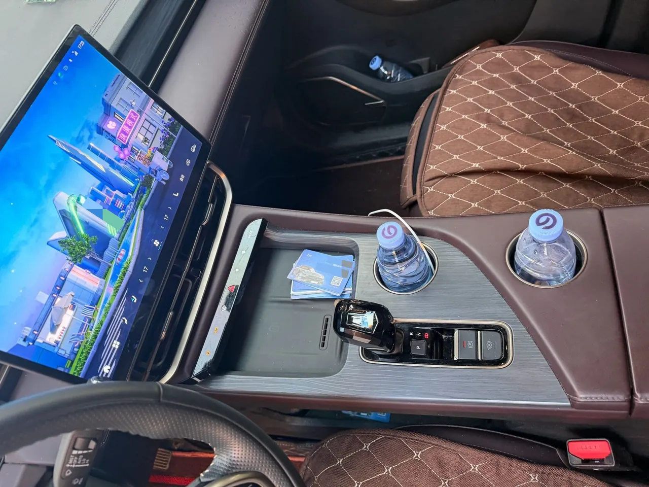 Jetour 2024 X90 PRO 2.0T to the 7-seat automatic gear 8