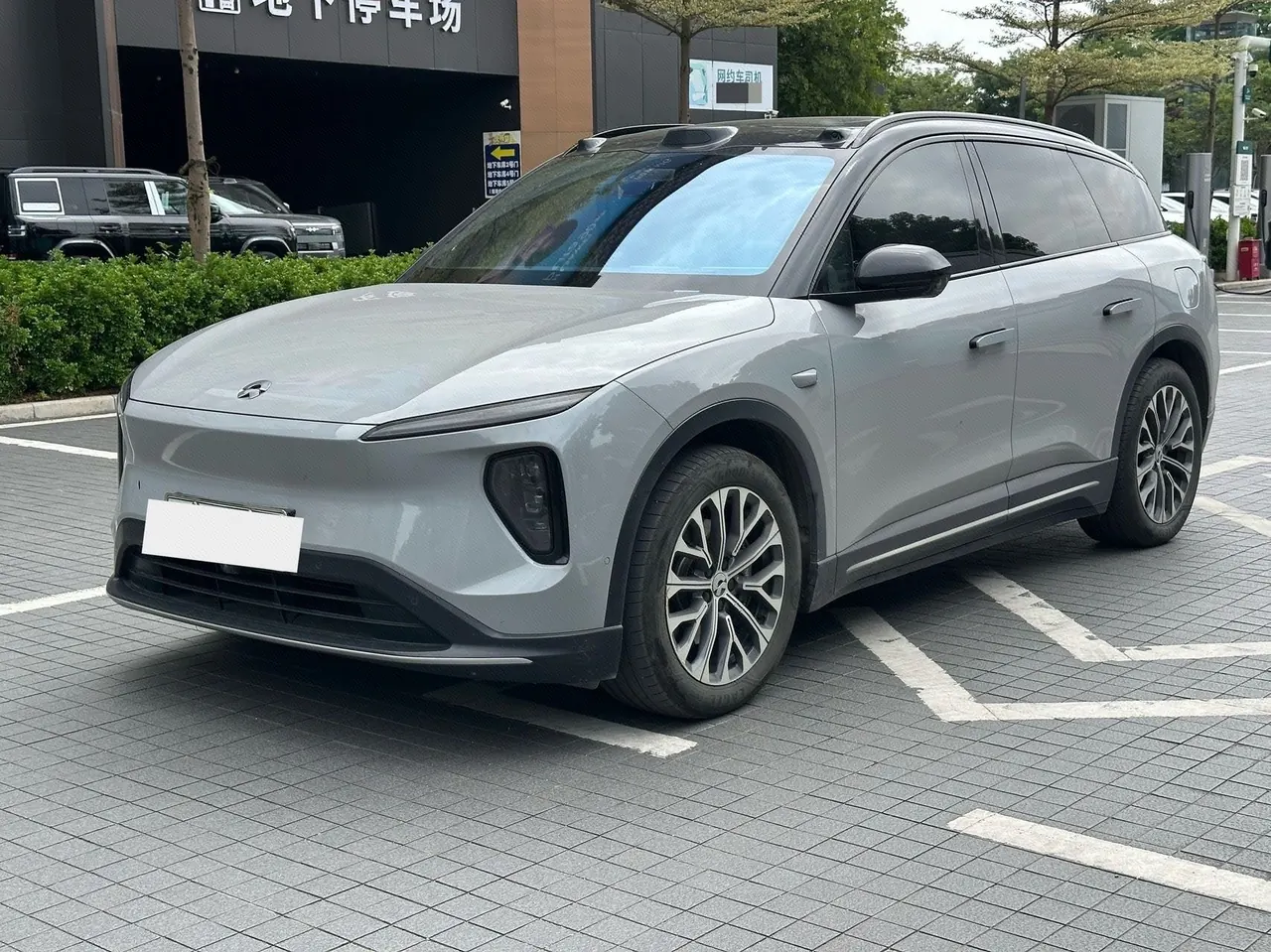Open image lightbox: NIO 2024 ES6 75kWh automatic gear