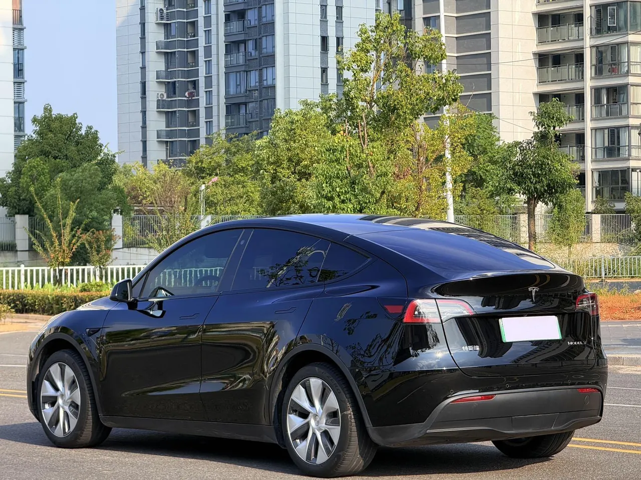Tesla 2022 Model Y rear-wheel drive version (facelift) automatic gear 7