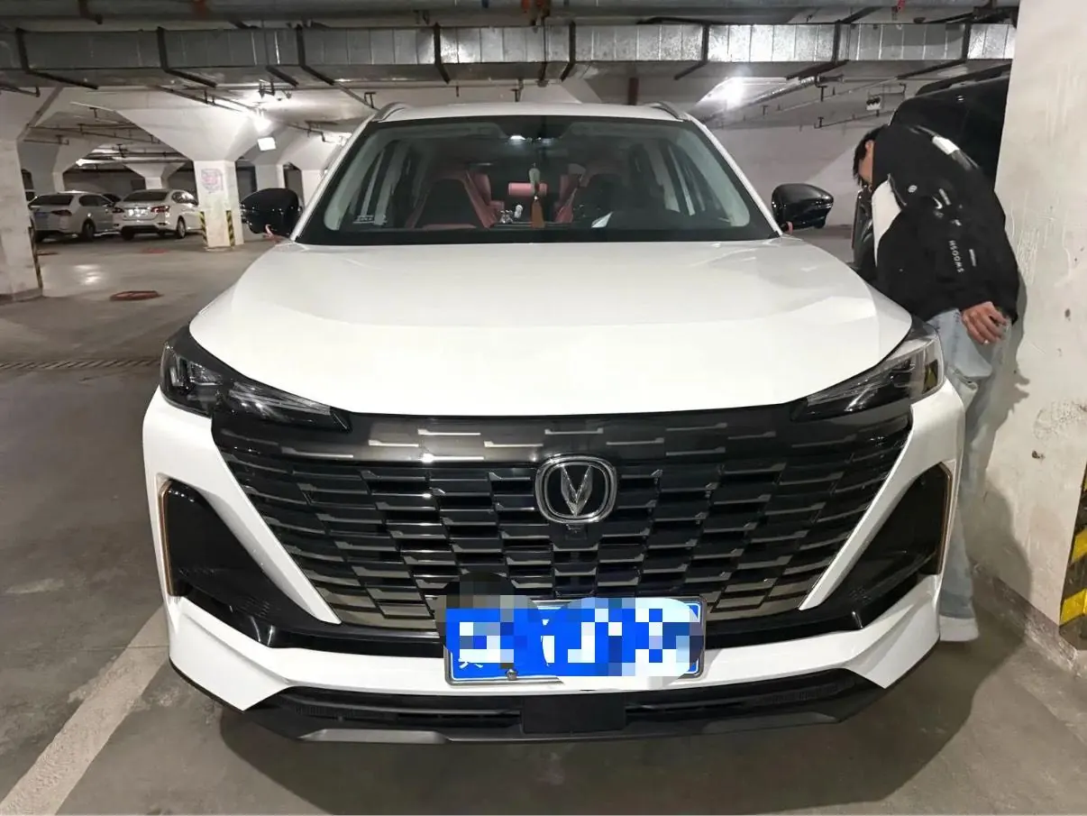 ChangAn 2022 CS55 PLUS 1.5T Honorable Automatic Gear 2