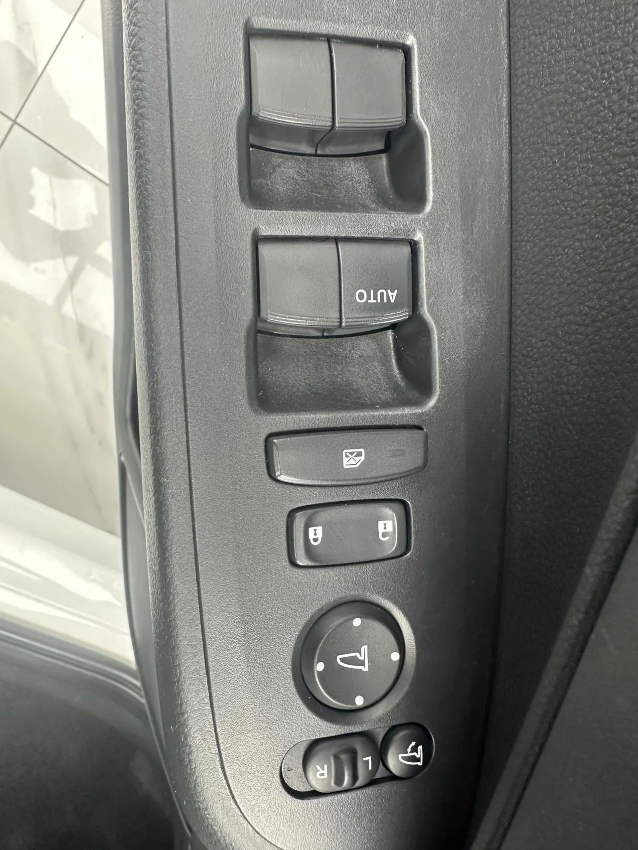 Honda 2023 XR-V 1.5 stepless thermal version of automatic gear 10