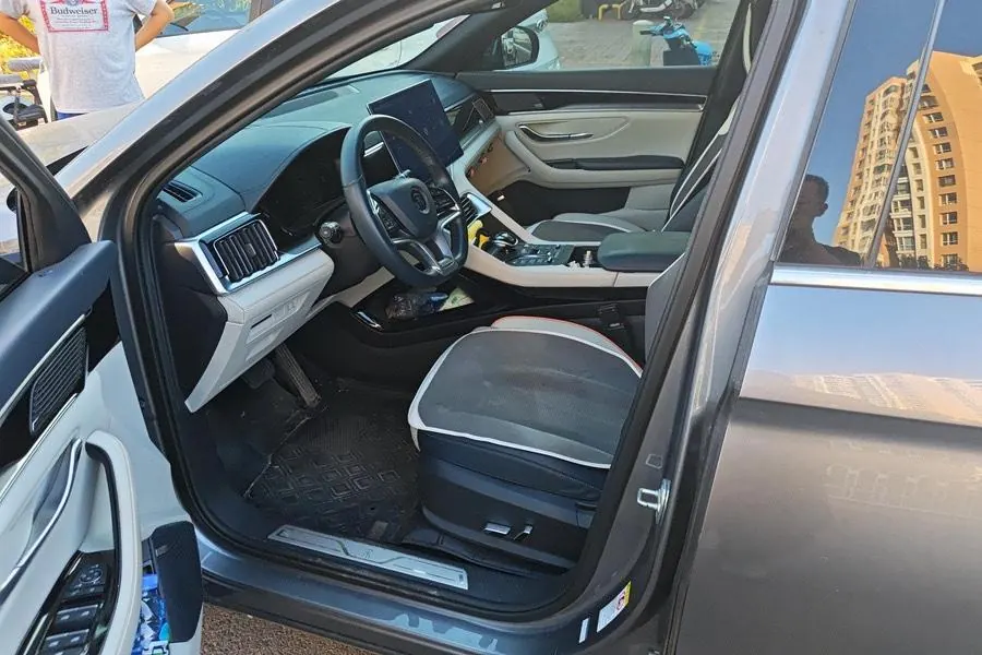 BYD Song PLUS New Energy 2022 Song PLUS DM-i 1.5 Stepless 110KM Flagship PLUS 5G Edition Automatic Gear 5
