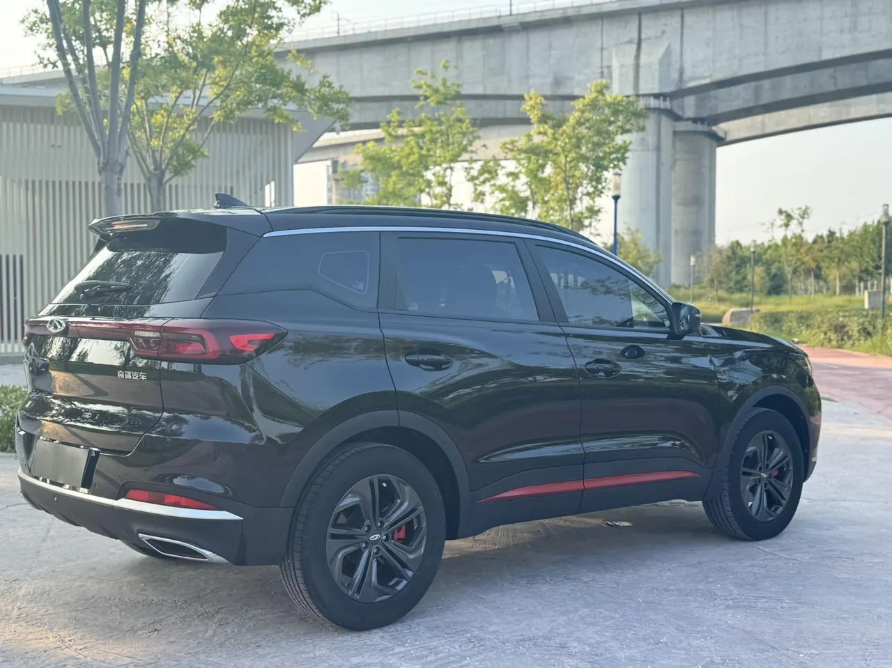 Chery 2022 Ruihu 7 1.5T Stepless Super Edition Super Warrior Automatic Gear 4