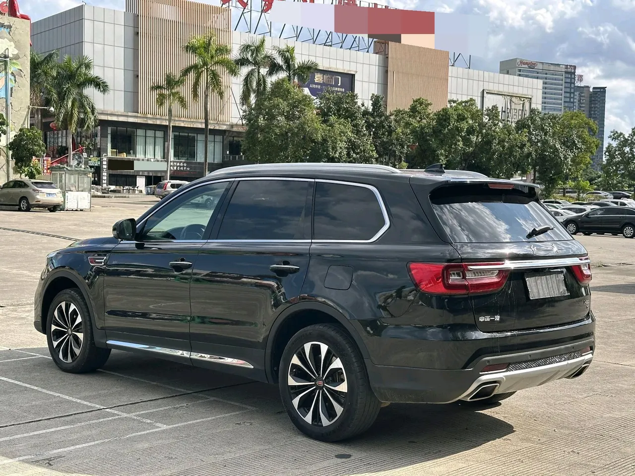 HongQi 2022 HS7 3.0T 4-wheel drive smart flag-sharing version 5-seat automatic gear 4