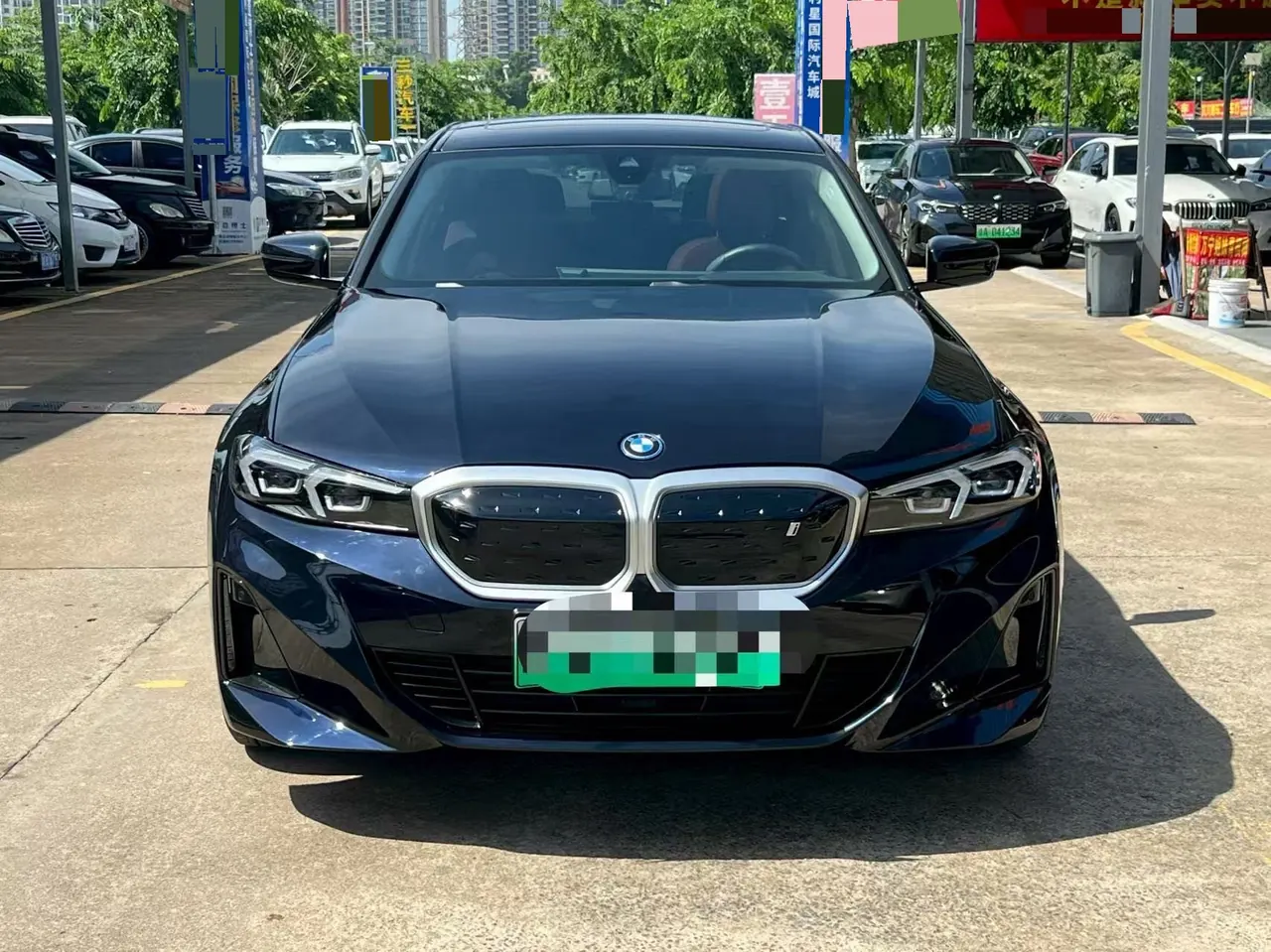 BMW 2022 i3 eDrive 35L automatic gear 2