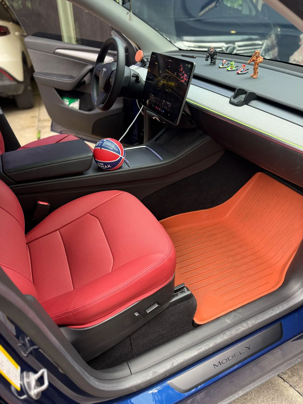 Tesla 2023 Model Y high-performance all-wheel drive version automatic transmission 7