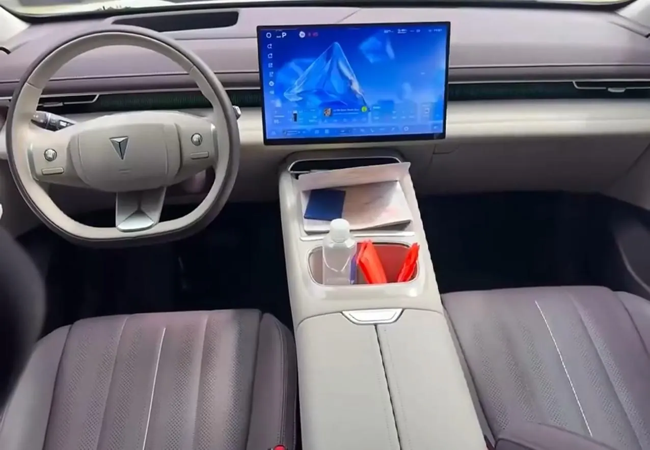 Open image lightbox: ChangAn Deepal 2026 S 07 630Ultra Huawei Gankun Laser Edition Automatic Gear