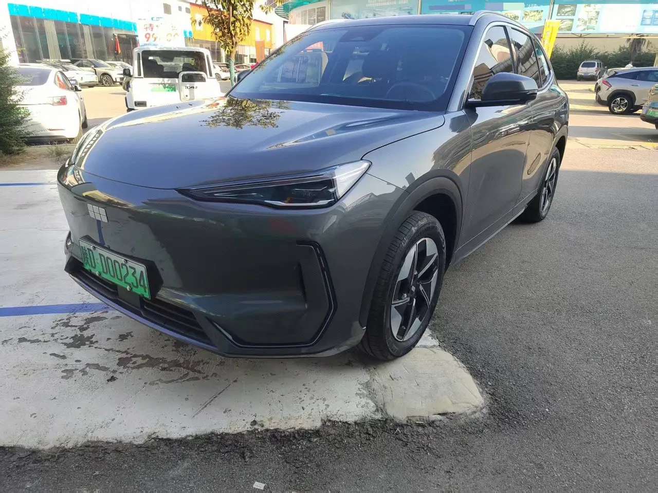 Open image lightbox: Geely Galaxy 2026 E 5 610km Discovery Edition Automatic Gear