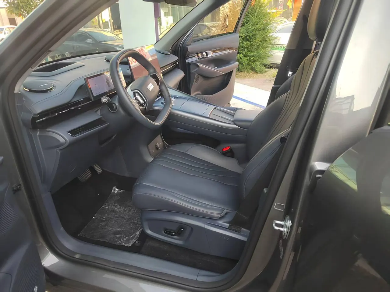 Geely Galaxy 2026 E 5 610km Discovery Edition Automatic Gear 7