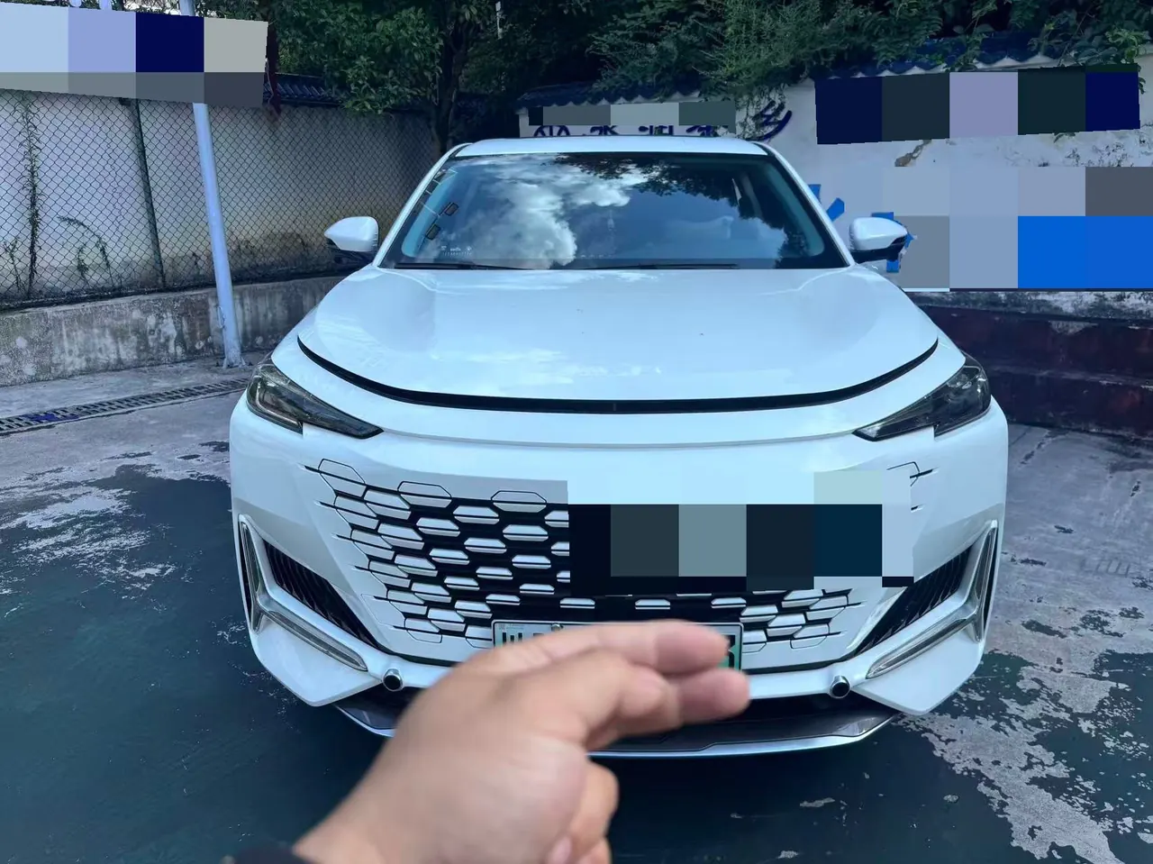 ChangAn 2022 UNI-K iDD 1.5T Blue Whale iDD Honorable Automatic Gear 2