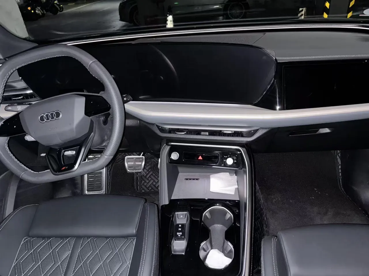 Audi 2026 Q5L 20 T 10 million users exclusive version of automatic gear 4