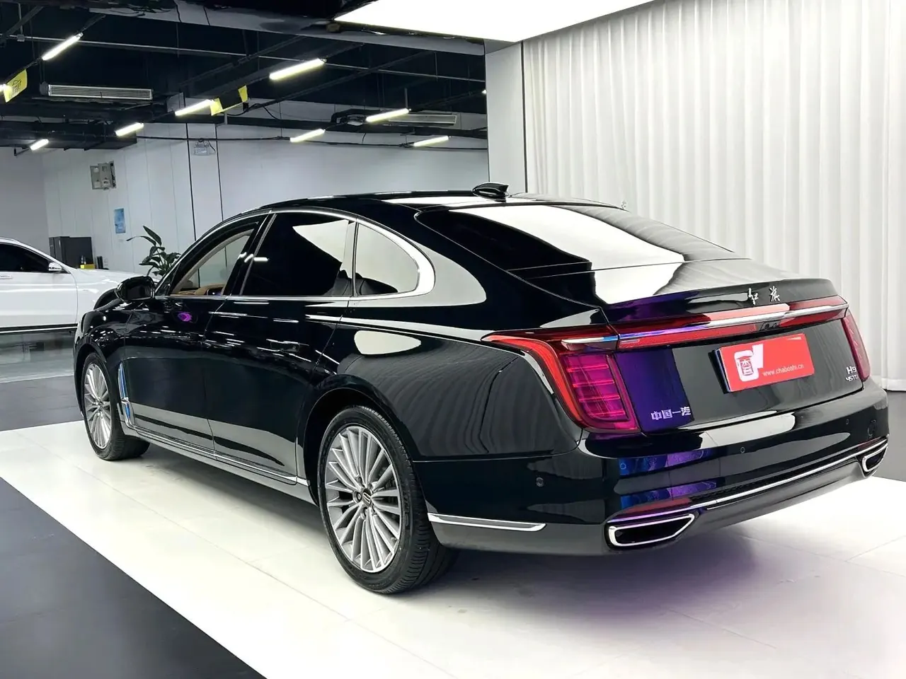 HongQi 2020 H9 48V 2.0T Zhilian Qi Chang Edition Automatic Gear 6