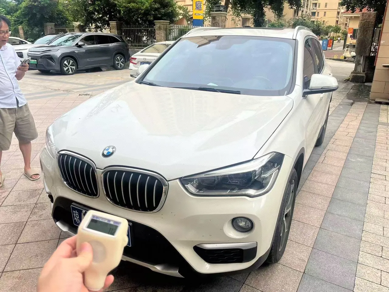 Open image lightbox: BMW 2020 X1 sDrive20Li 1.5T exclusive automatic gear