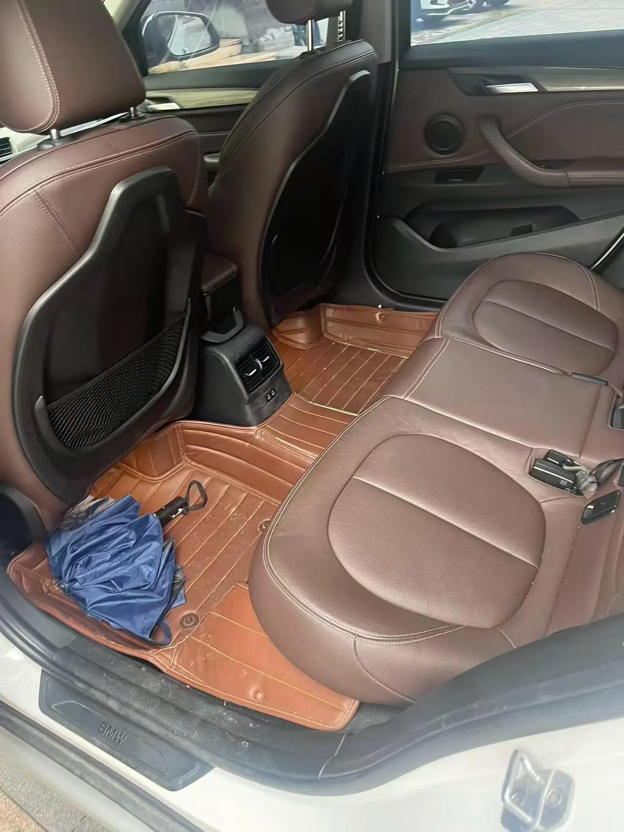 BMW 2020 X1 sDrive20Li 1.5T exclusive automatic gear 3