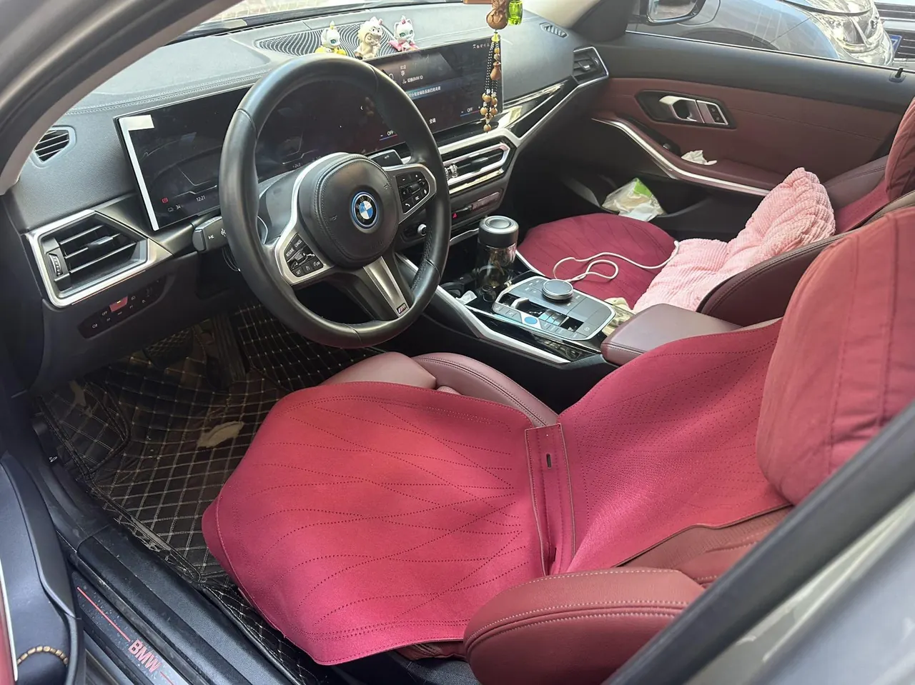 BMW 2022 i3 eDrive 35L automatic gear 8