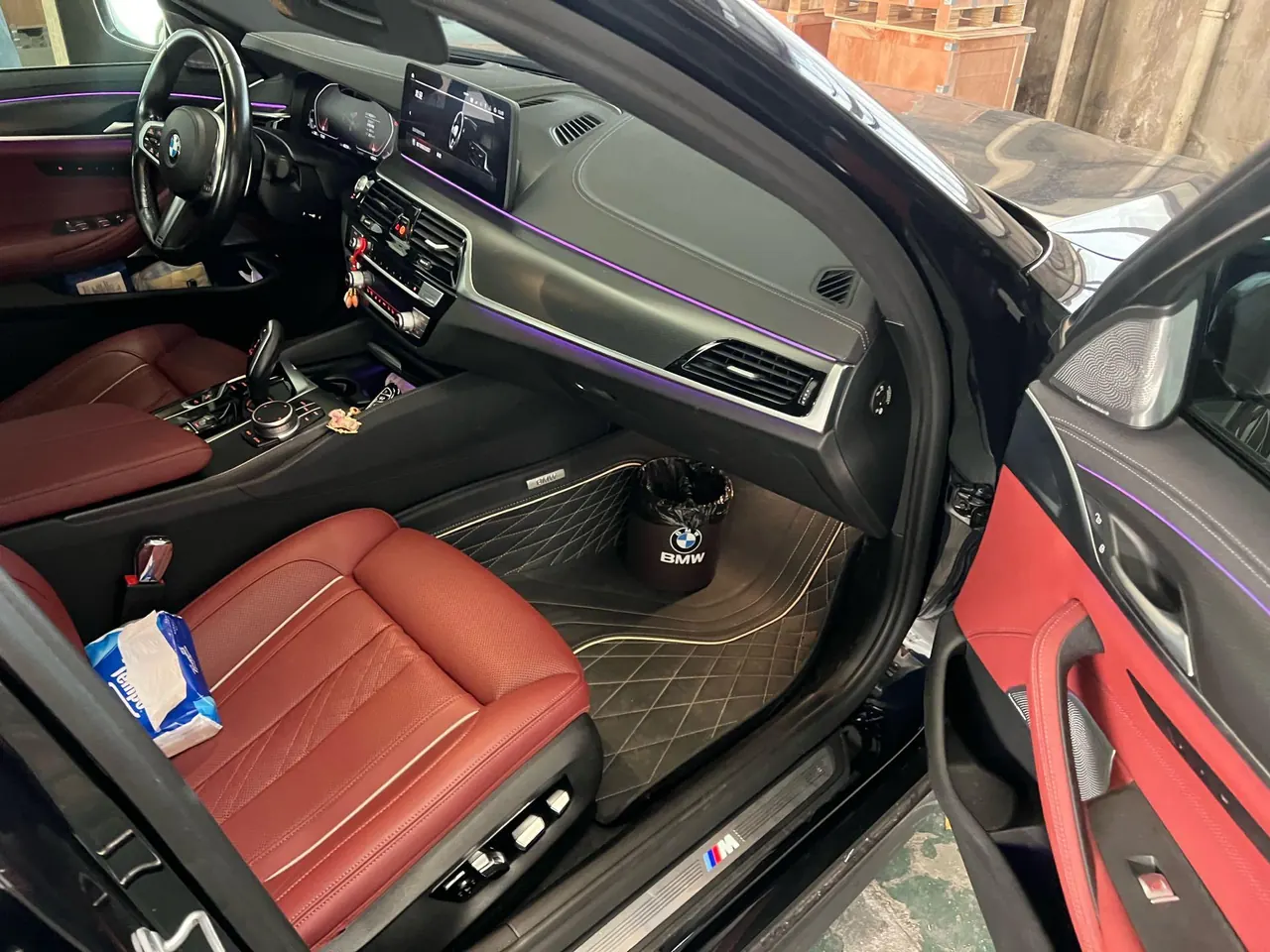 BMW 5 Series 2022 530Li 2.0T Administrative M Sports Suit (Modified) Automatic Gear 9