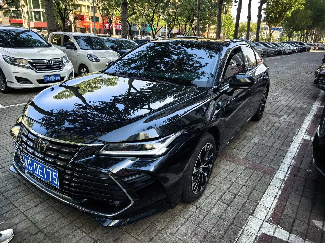 Открыть галерею: Toyota 2022 Asian Dragon 2.0 Stepless Enterprising Edition Automatic Gear