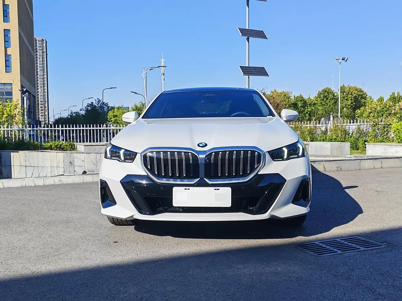 BMW 5 Series 2026 525Li 48V 2.0T M Sports Suit (Modified) Automatic Gear 2