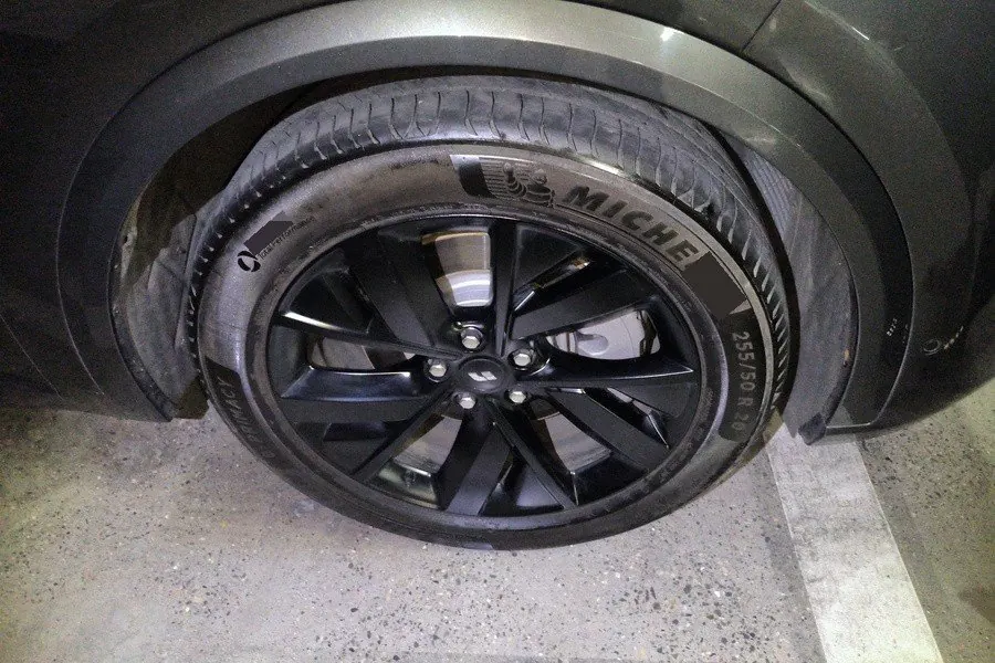 Li 2023 L8 Pro automatic gear 6