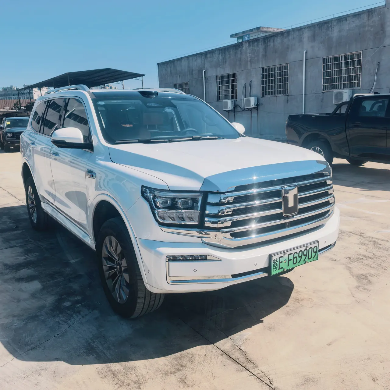 Tank 500 New Energy 2026 Model Tank 500 Hi4-T 2.0T Smart Enjoyment Version Automatic Transmission 2
