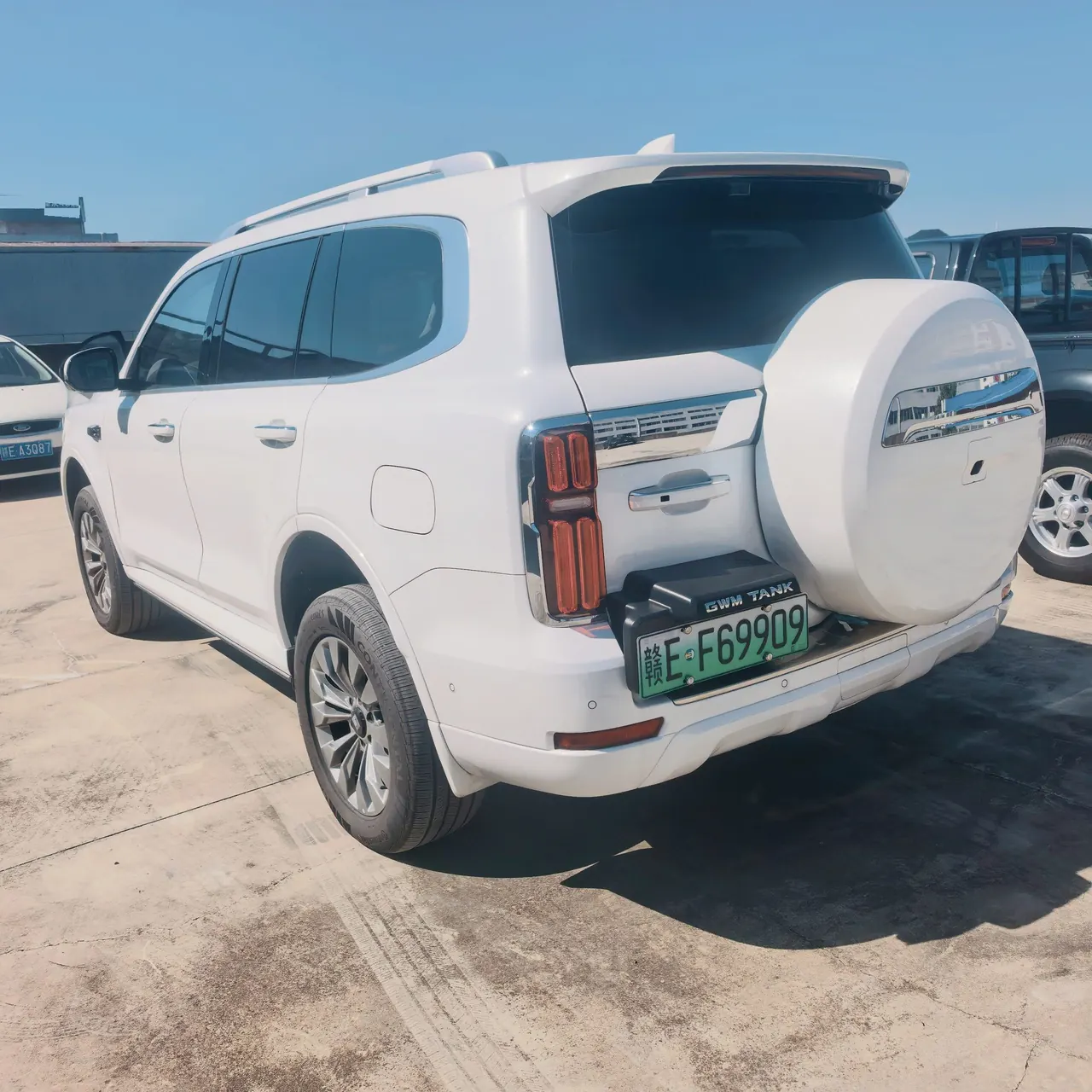 Tank 500 New Energy 2026 Model Tank 500 Hi4-T 2.0T Smart Enjoyment Version Automatic Transmission 5