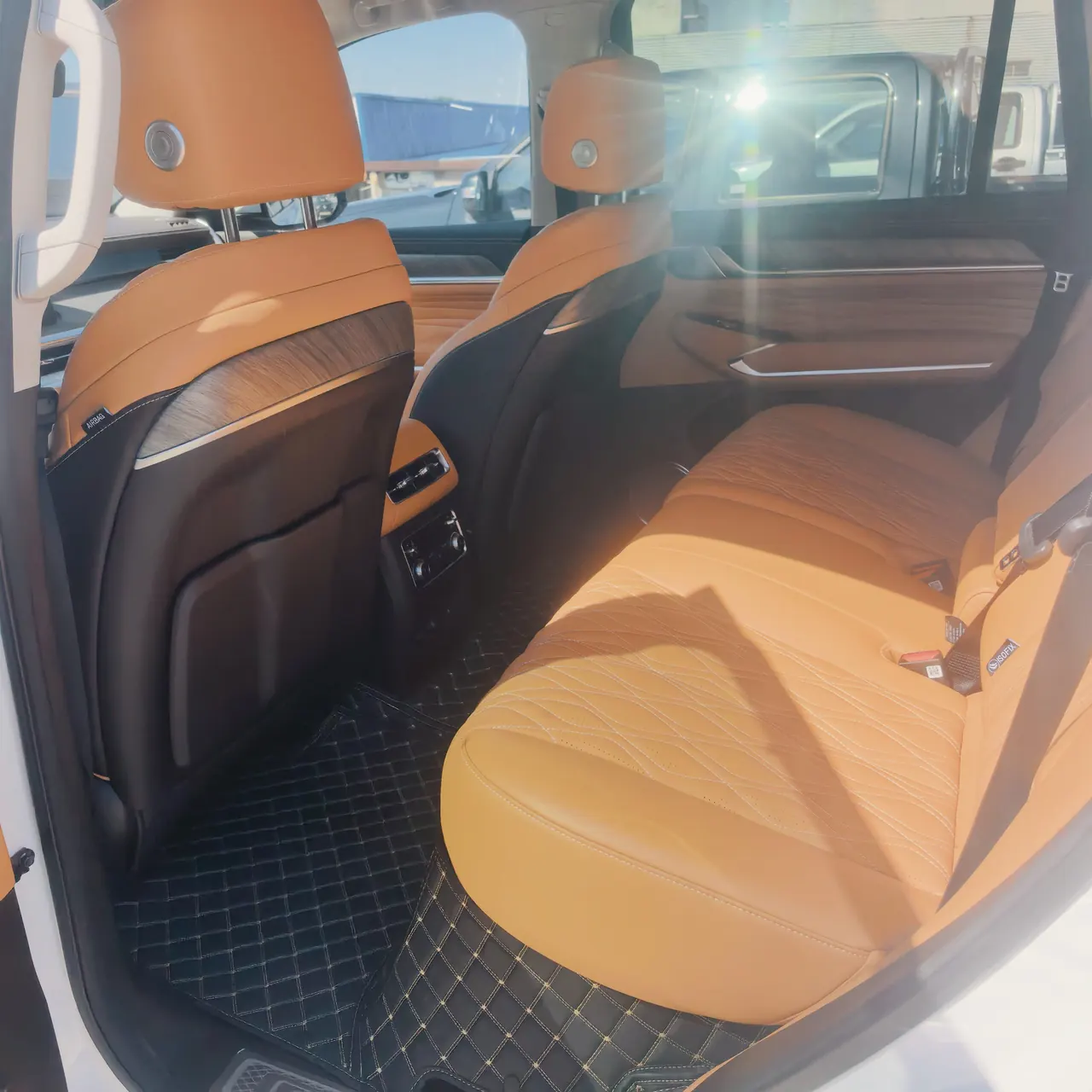 Tank 500 New Energy 2026 Model Tank 500 Hi4-T 2.0T Smart Enjoyment Version Automatic Transmission 6