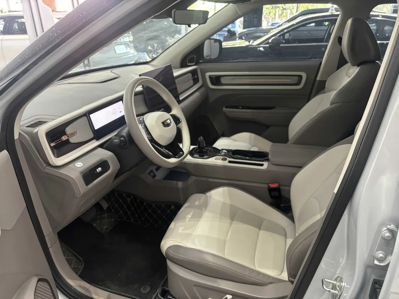 Geely 2026 model Icon 1.5TD Chocolate Elegant Edition, automatic transmission 5
