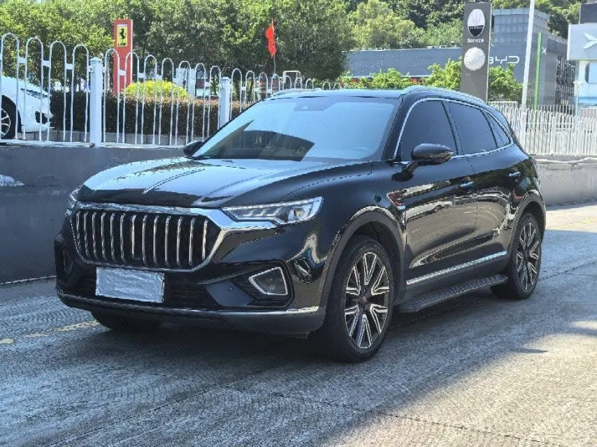 打开图片灯箱:HongQi 2022 HS5 2.0T 4-wheel drive smart flag-sharing version automatic gear
