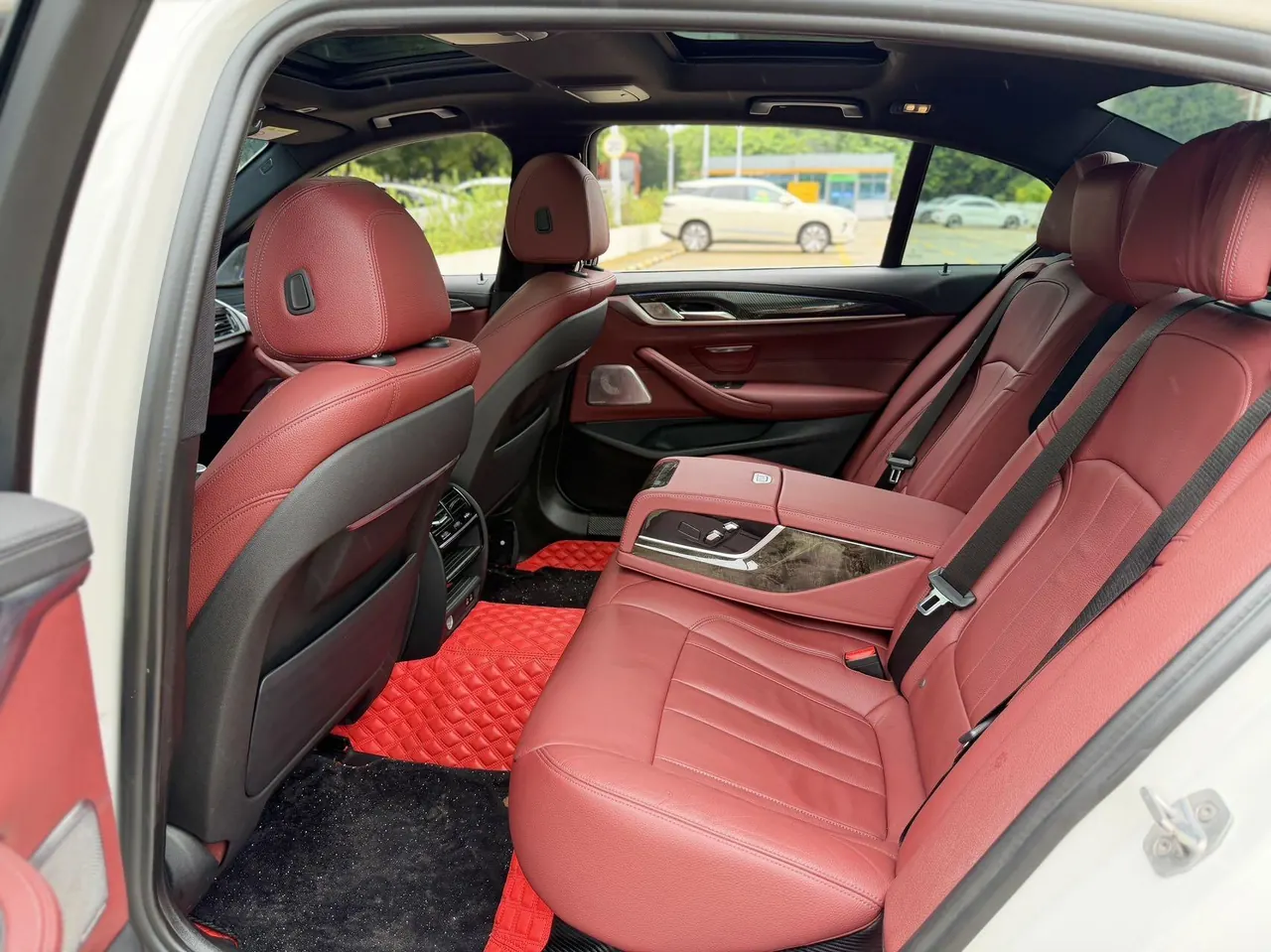 BMW 5 Series 2020 530Li 2.0T Leading M Sports Suit Automatic Gear 7