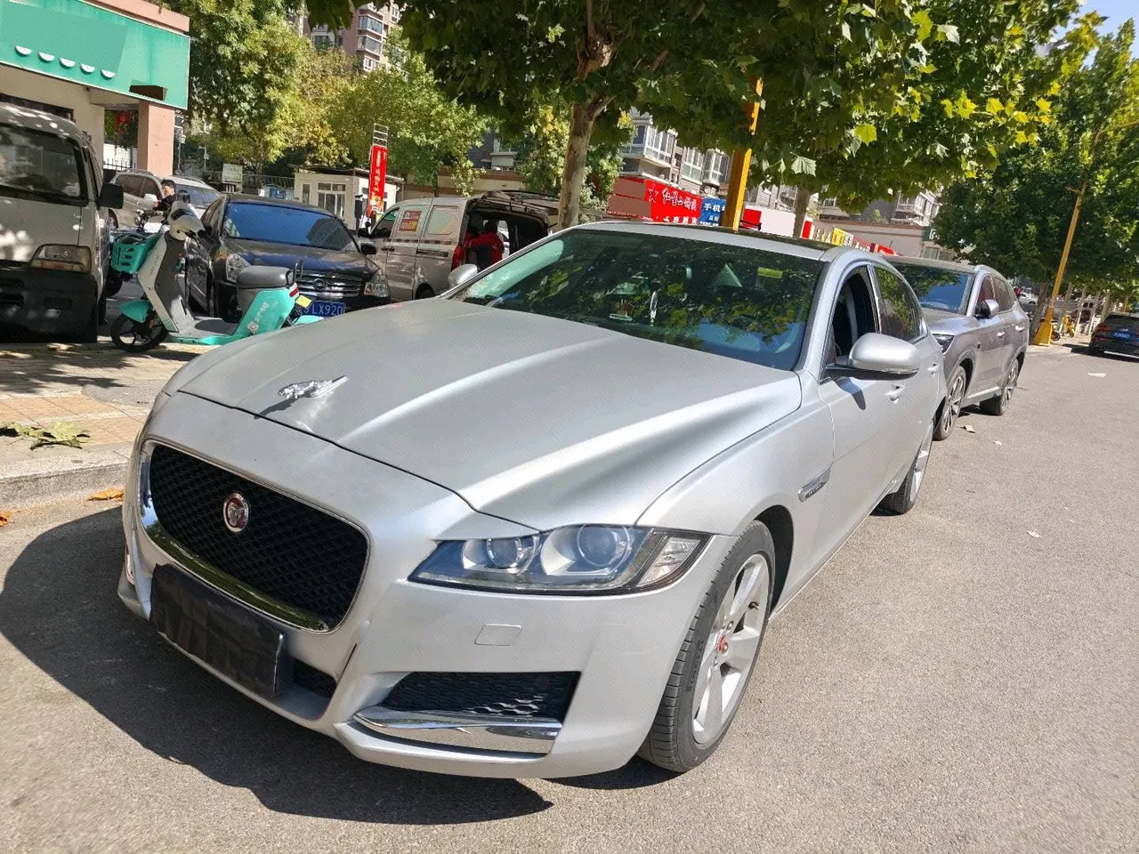Jaguar 2020 XFL 2.0T P 10000.00g Drive Fenghua Edition Automatic Gear - View 1